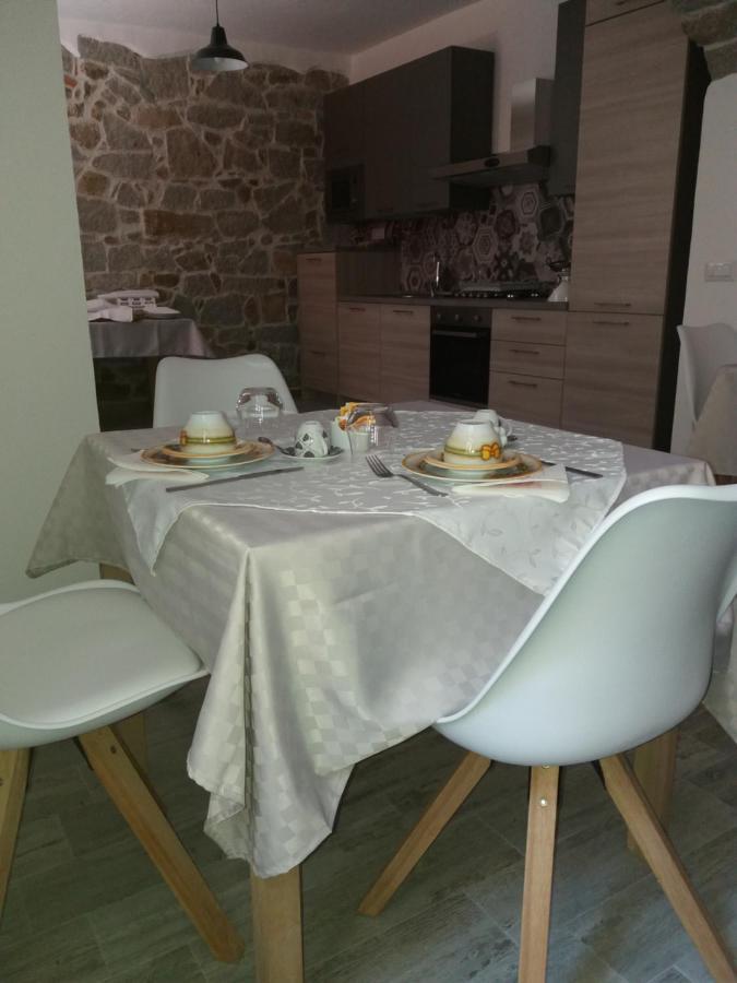 Bed and Breakfast Viche Viche Orgosolo Exteriér fotografie